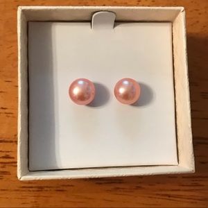 Pink pearl earrings